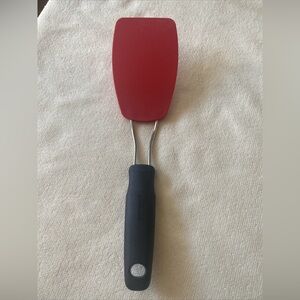 Red Silicone Turner Spatula with Black Comfort Handle